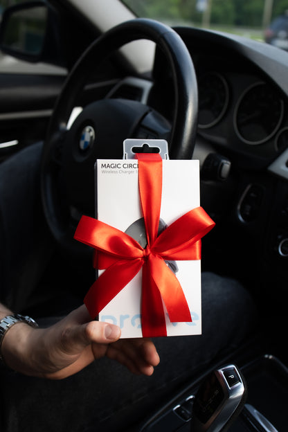 Автомобільний тримач Podarynok V Avto™ з бездротовим зарядним пристроєм Proove Magic Circle Pro 15W